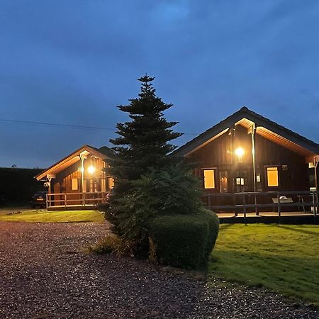 Wellsfield Farm Holiday Lodges Stirling Exterior photo
