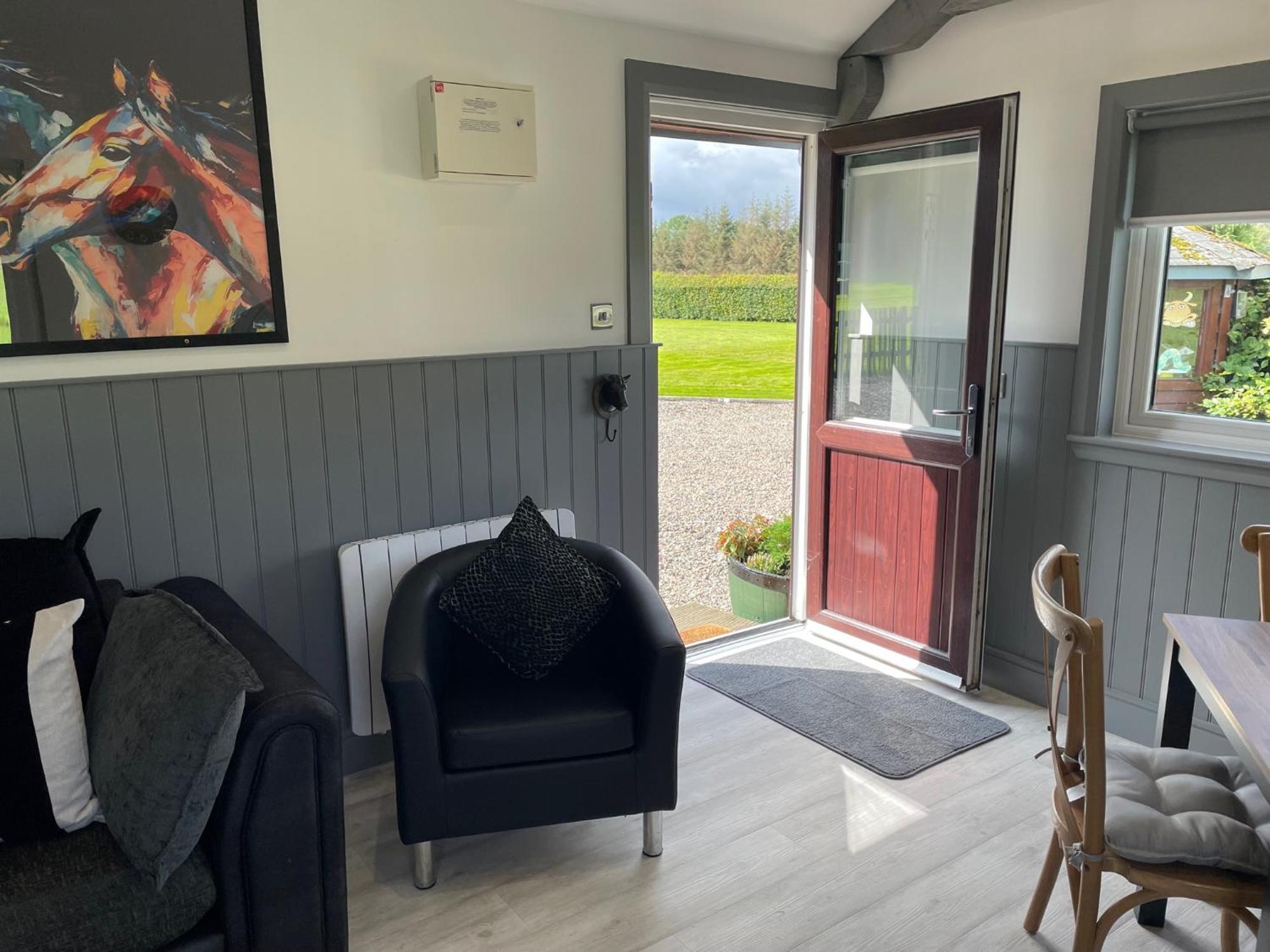 Wellsfield Farm Holiday Lodges Stirling Exterior photo